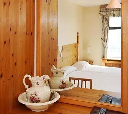 The Scarriff Inn Caherdaniel